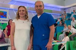 Доктор Дмитрий Дементьев vs телеведущая Алла Довлатова