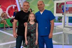 Дмитрий Дементьев и артист цирка Запашный с дочерью