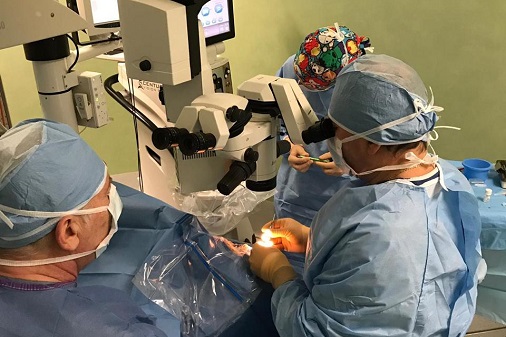 Офтальмолог Офтальмолог